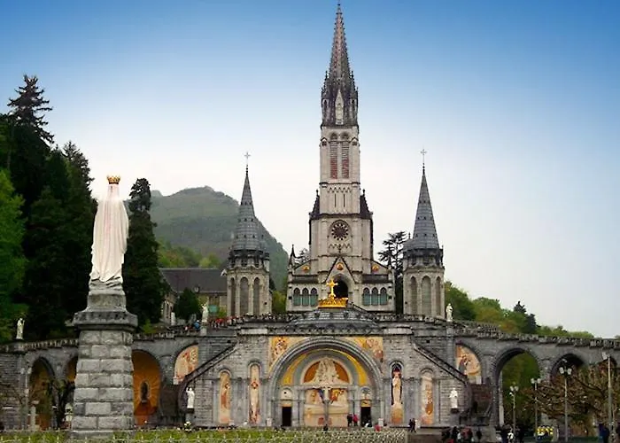 35m2 Terrasse Et Jardin Quartier Calme Au Centre De Apartman Lourdes