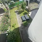 35m2 Terrasse Et Jardin Quartier Calme Au Centre De *