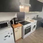 35m2 Terrasse Et Jardin Quartier Calme Au Centre De ルルド
